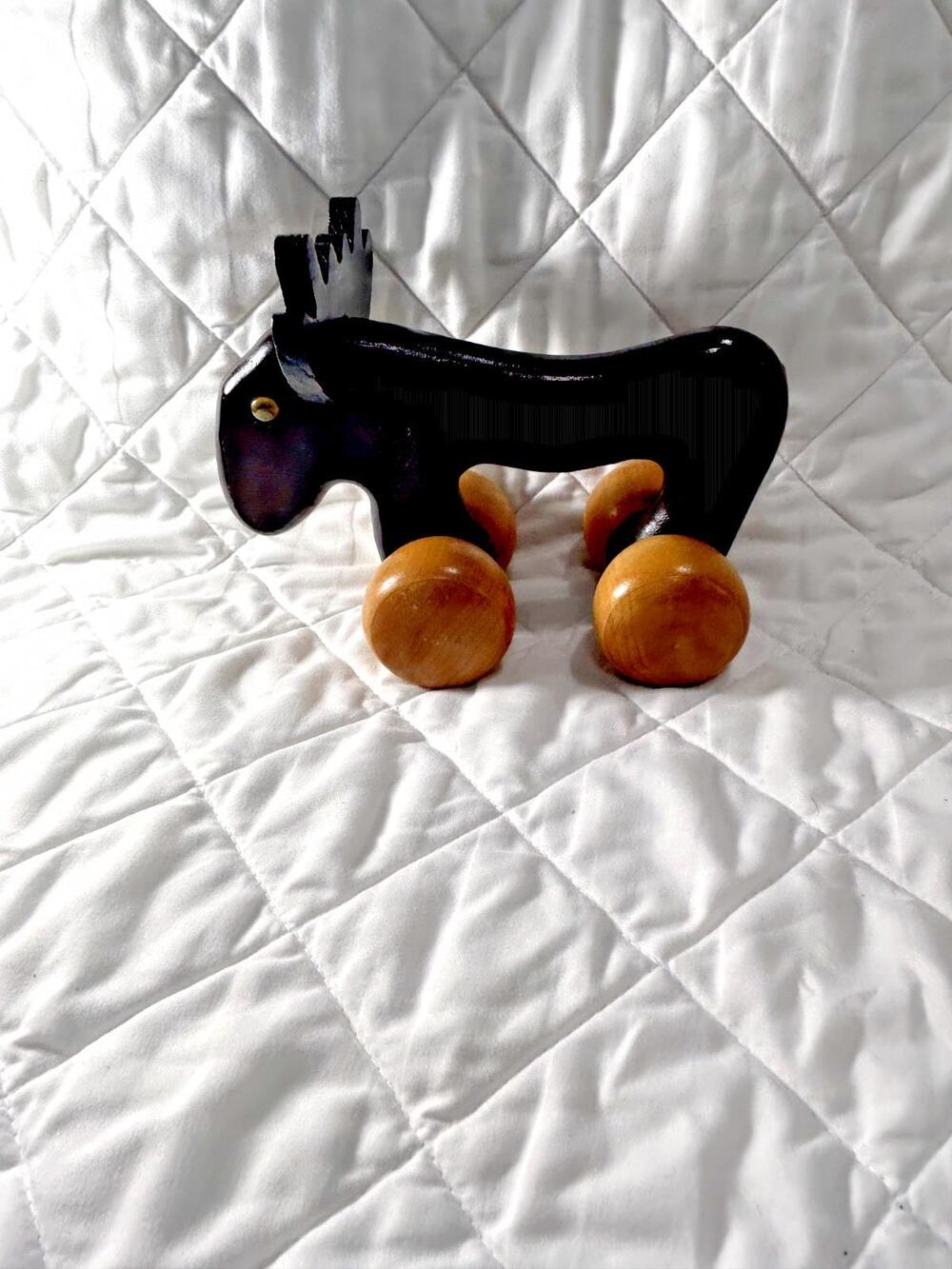 Matrix Int’l 1983 Rolling Wooden Back Massager or Child Toy Wood Moose Roller